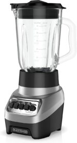 BLACK+DECKER PowerCrush Countertop Blender, 6-Cup Glass Jar, For Smoothies and More, Stainless Steel Blade, 4 Speed Settings to Puree, Crush Ice, Chop, Dice, and Pulse, Dishwasher Safe, 700W Motor - Image 2