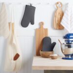 KitchenAid Ribbed Soft Silicone Oven Mitt Set, Charcoal Grey 2 Count , 7.5"x13" - Image 3