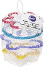 Wilton 4-Piece Comfort Grip Cookie Cutter Set, Assorted - Image 3