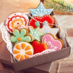 Metal Cookie Cutters Set 12 Pieces, Stainless Steel 3 Heart Cookie Cutters, 3 Star Cookie Cutters, 3 Flower Cookie Cutters, 3 Round Cookie Cutters for Valentine's Day Christmas Holiday - Image 8