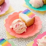 Wilton Heavy-Duty Ice Cream Scoop With Non-Slip Grip, Ice Cream Bar Supplies, Ice Cream Scoops Best Rated Ice Cream Sundae Bar Supplies (Silver) - Image 4