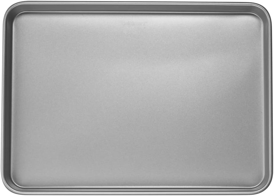 51zB8E4gr4L._AC_SL1024_.jpg Cuisinart Baking Sheet, 17 Inch Sheet Pan for Baking, Bronze, AMB-17BSBZ - Image 3