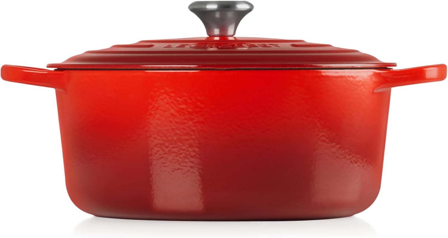61BiEjxRmjL._AC_SL1500_.jpg Le Creuset Enameled Cast Iron Signature Round Dutch Oven, 7.25 qt., Cerise - Image 5