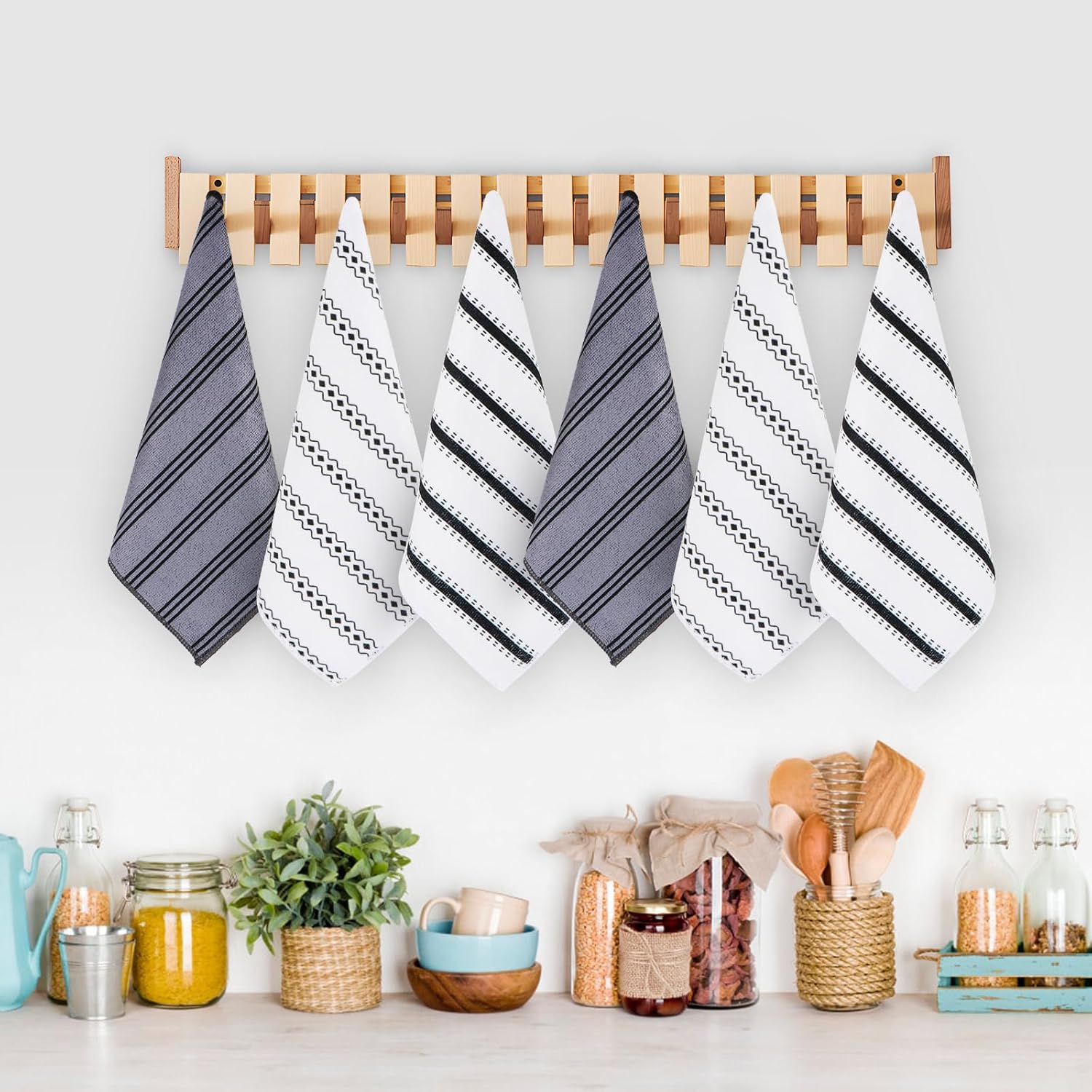 71FXI-Sp3L._AC_SL1500_.jpg HOMEXCEL Microfiber Cleaning Cloth, Kitchen Towels 12 Pack, Lint Free, Scratch-Free, Highly Absorbent, Reusable Dish Towels for Kitchen and Household - Image 3