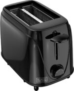 BLACK+DECKER 2-Slice Toaster with Toast Shade Selector, Removable Crumb Tray, and Auto Shut-Off - Image 4