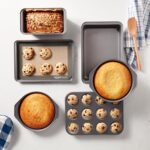 Amazon Basics 6 Piece Nonstick, Carbon Steel Oven Safe Bakeware Set with Cake, Muffin, Cookie, and Loaf Pans, 6 Piece, 16.25 x 11.75 x 6.25 inches - Image 6