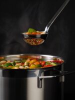 Rosle 10009 Stainless Steel Hooked Handle Ladle with Pouring Rim Serving Spoon - Image 6