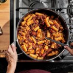 HexClad Hybrid Nonstick 8-Quart Stockpot with Tempered Glass Lid, Stay-Cool Handles, Dishwasher-Friendly, Oven-Safe Up to 900°F, Induction Ready, Compatible with All Cooktops - Image 3