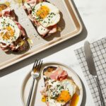 OXO Good Grips Non-Stick Pro 2-Piece Sheet Pan Set - Image 3