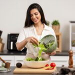 Generic BZ Chef Salad Spinner Pro: Large 4L Salad Bowl with Built-in Colander Drain - Effortless Washing, Spinning, and Drying for Crisp Greens and Veggies - Kitchen Essential Gadgets - Image 7