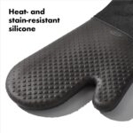 OXO Good Grips Silicone Oven Mitt - Black - Image 6