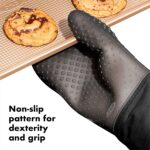OXO Good Grips Silicone Oven Mitt - Black - Image 3