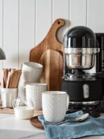 LE TAUCI Coffee Mugs 16 oz,Ceramic Mug Set, Embossment Cups for Latte, Hot Tea, Cappuccino, Mocha, Cocoa, Dishwasher Safe, Suit For Housewarming Wedding- 3.8 inch, Set of 4, Arctic White - Image 7