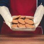 Nouvelle Legende Quilted Cotton Terry Oven Mitts for Baking, BBQ, and Cooking Protection, Heat-Resistant Gloves for Kitchen and Grill, Comfortable Grip, Machine Washable, Reusable, 17-Inch, 1 Pair - Image 5